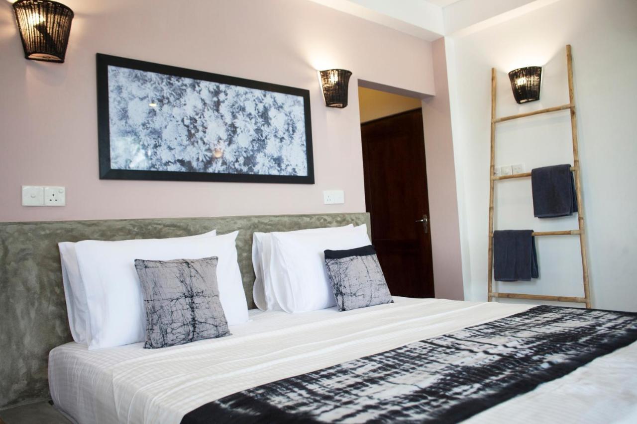 Haven Beach Hiriketiya, Serenevilla Properties Dickwella Exterior photo