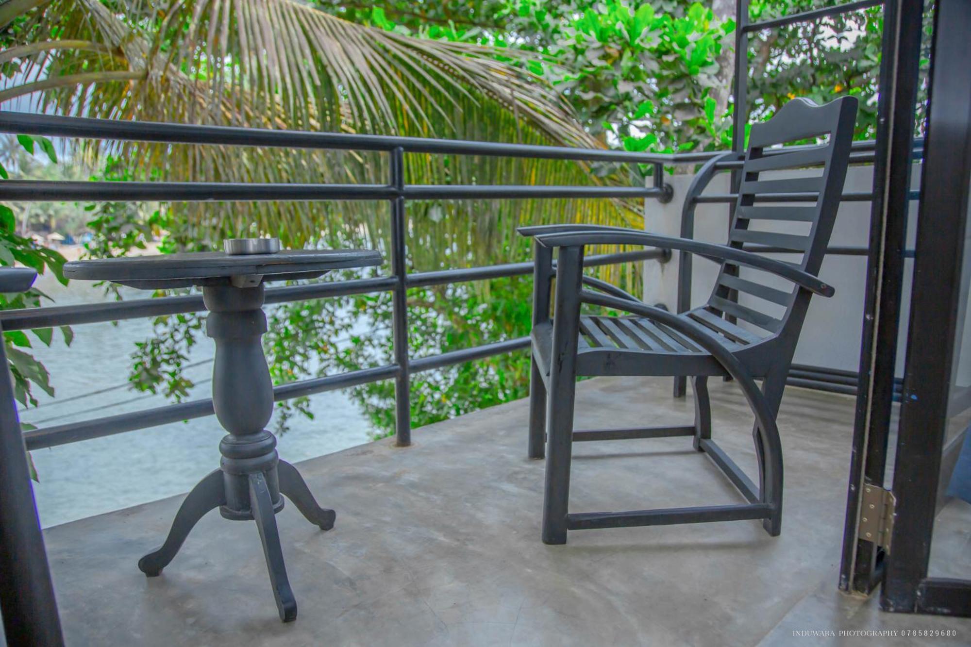 Haven Beach Hiriketiya, Serenevilla Properties Dickwella Exterior photo